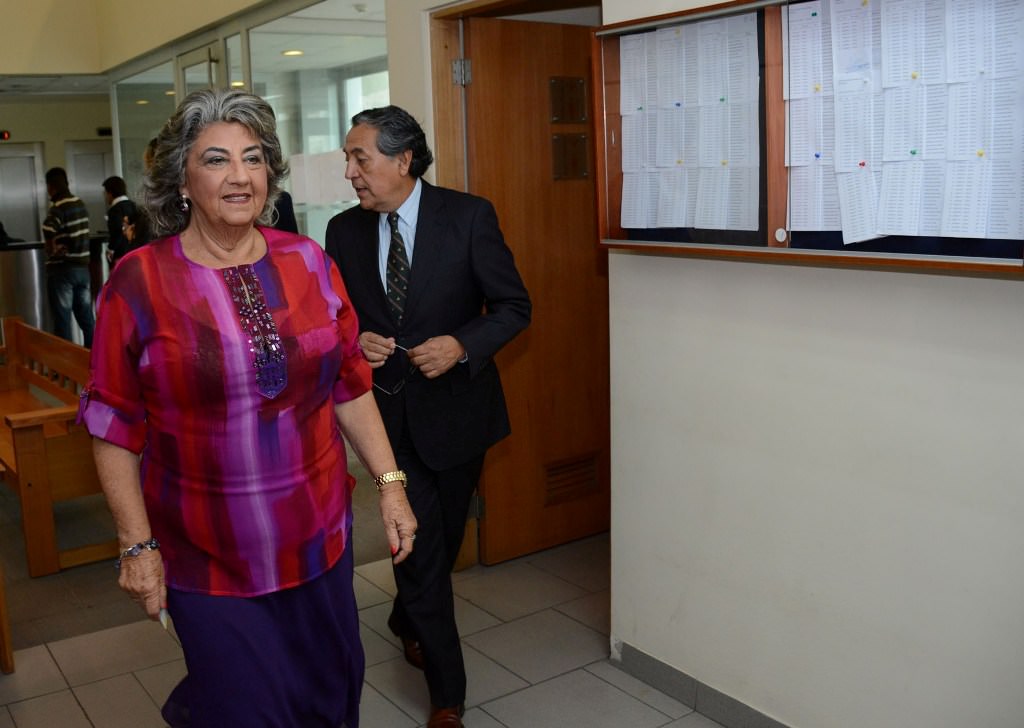 MUNICIPIO DE VIÑA DEL MAR PRESENTA QUERELLA POR MALTRATO ANIMAL A CABALLOS DE COCHES VICTORIAS