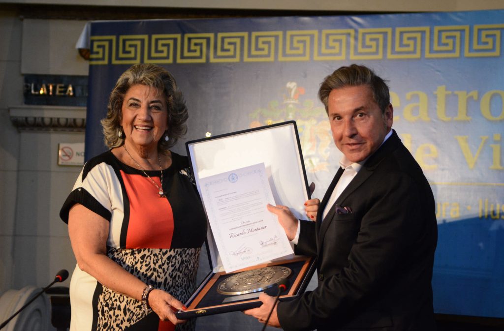 Imagen principal: Cantante Ricardo Montaner declarado Visita Ilustre de Viña del Mar por alcaldesa Virginia Reginato