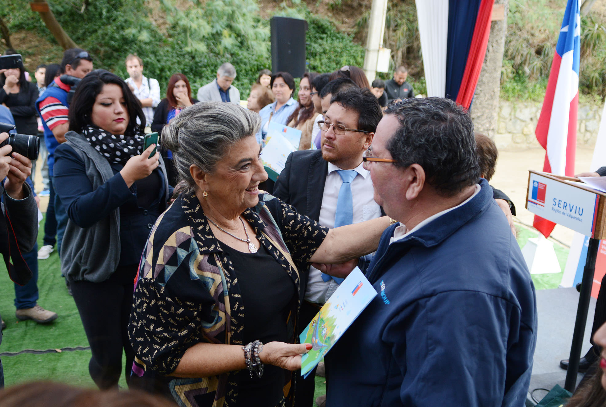 225 familias viñamarinas recibieron subsidio de parte del SERVIU y alcaldesa Virginia Reginato