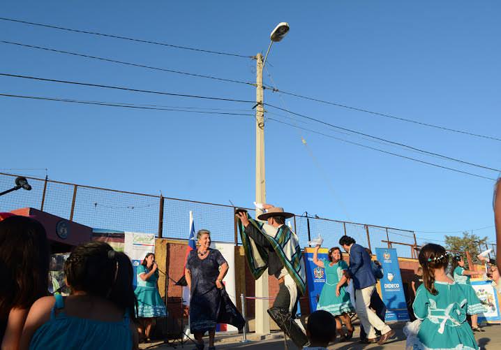 Con inauguración de luminarias vecinos de Achupallas comienzan a consolidar nuevos proyectos sociales
