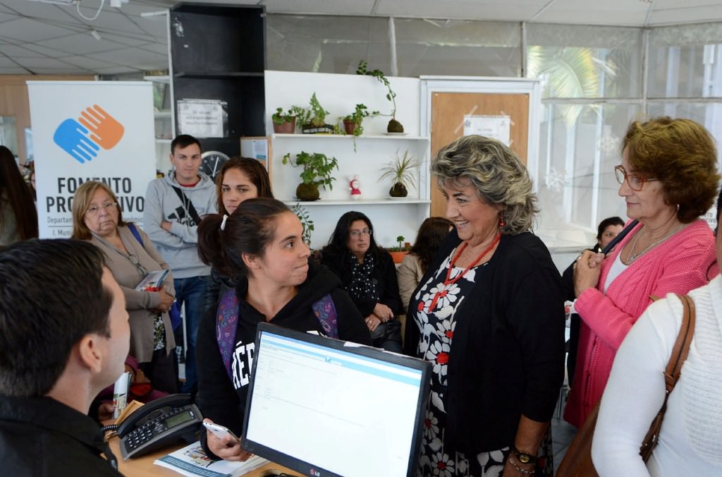 En Viña del Mar se lanzó Programa Regional de Emprendimiento FOSIS 2016