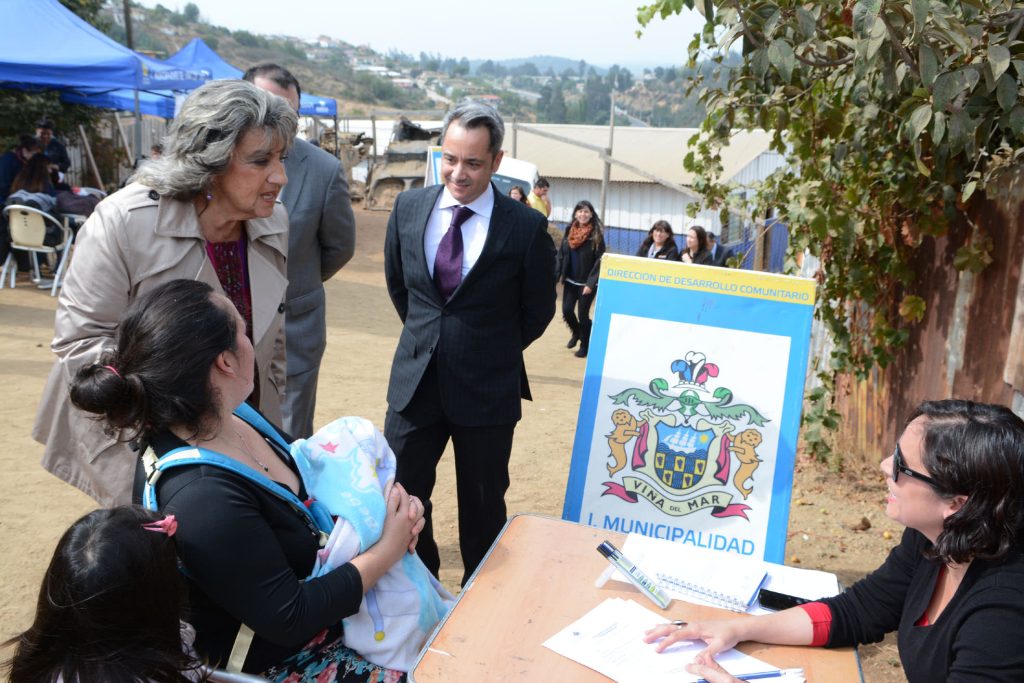 Imagen principal: Municipalidad de Viña del Mar lanzó programa de operativos sociales 2016