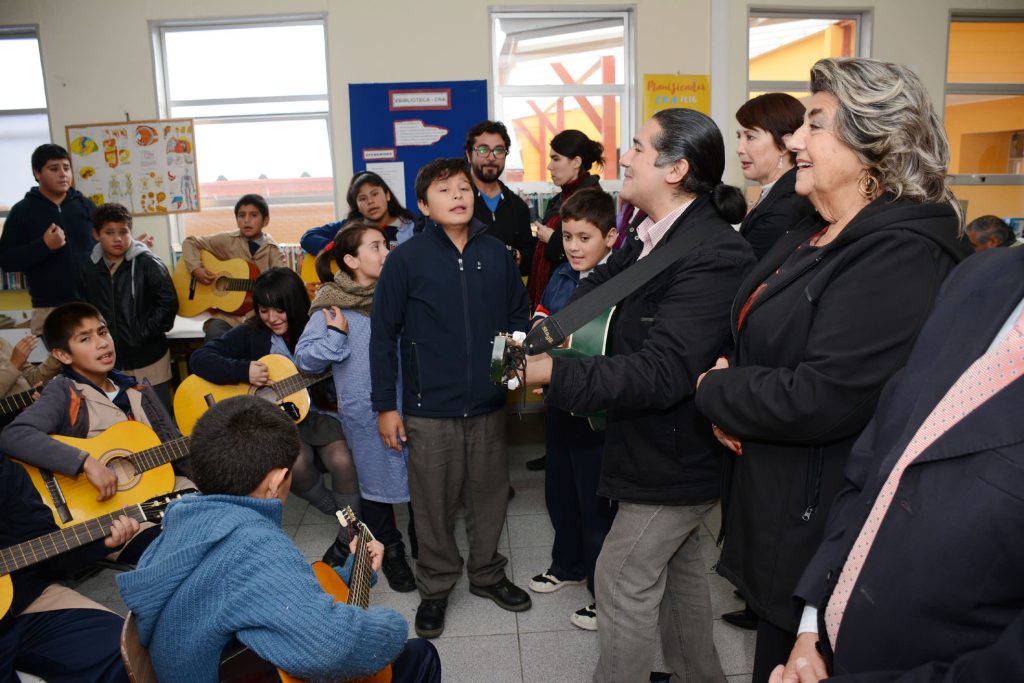 Imagen principal: Municipalidad de Viña del Mar invita a inscribirse en talleres artísticos gratuitos de la Casa de las Artes