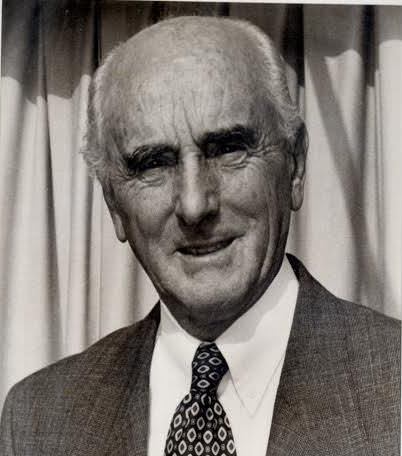 Municipalidad de Viña del Mar informa sensible fallecimiento de ex alcalde Víctor Henríquez