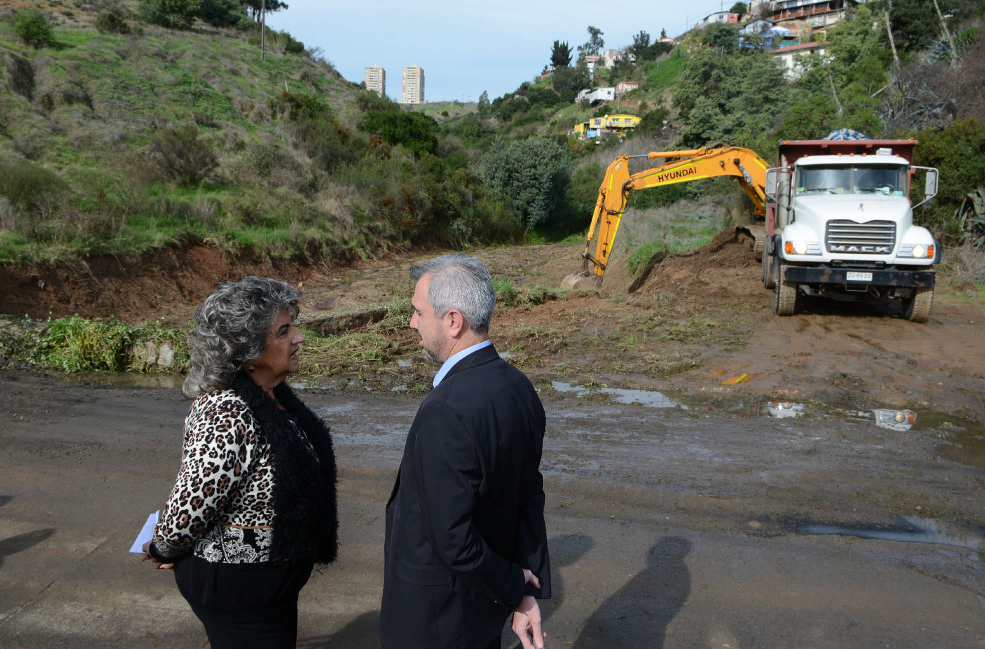 Plan Invierno continúa ejecutándose en Viña del Mar con limpieza de tranques desarenadores