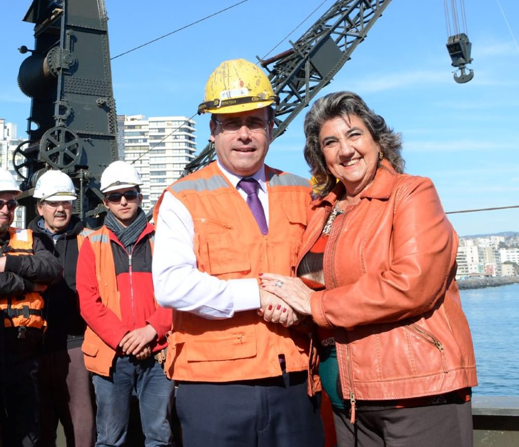 Imagen principal: Alcaldesa Virginia Reginato solicita al MOP efectuar trabajos urgentes para restablecer normalidad en subida Mackenna