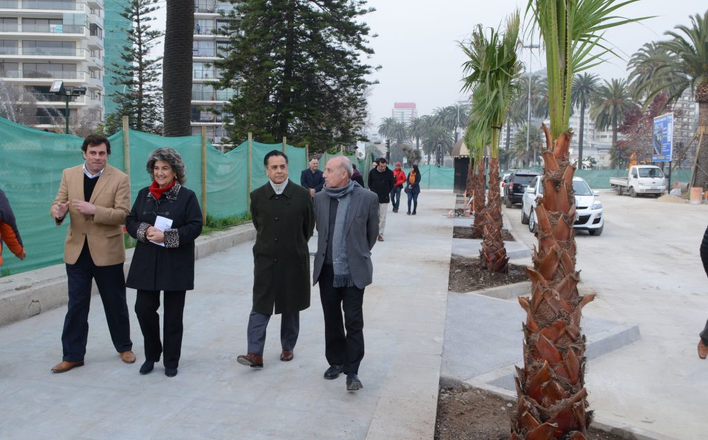 Imagen principal: Obras finales de la totalidad de 1ª etapa de remodelación de Av. Perú fueron inspeccionadas por alcaldesa Virginia Reginato