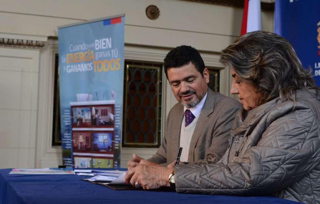 Imagen principal: Municipio de Viña del Mar capacitará  a familias  sobre el uso eficiente de la energía