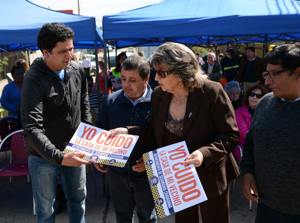 Imagen principal: Robo frustrado en Reñaca fue destacado por alcaldesa Virginia Reginato y demuestra importancia de organización de la comunidad