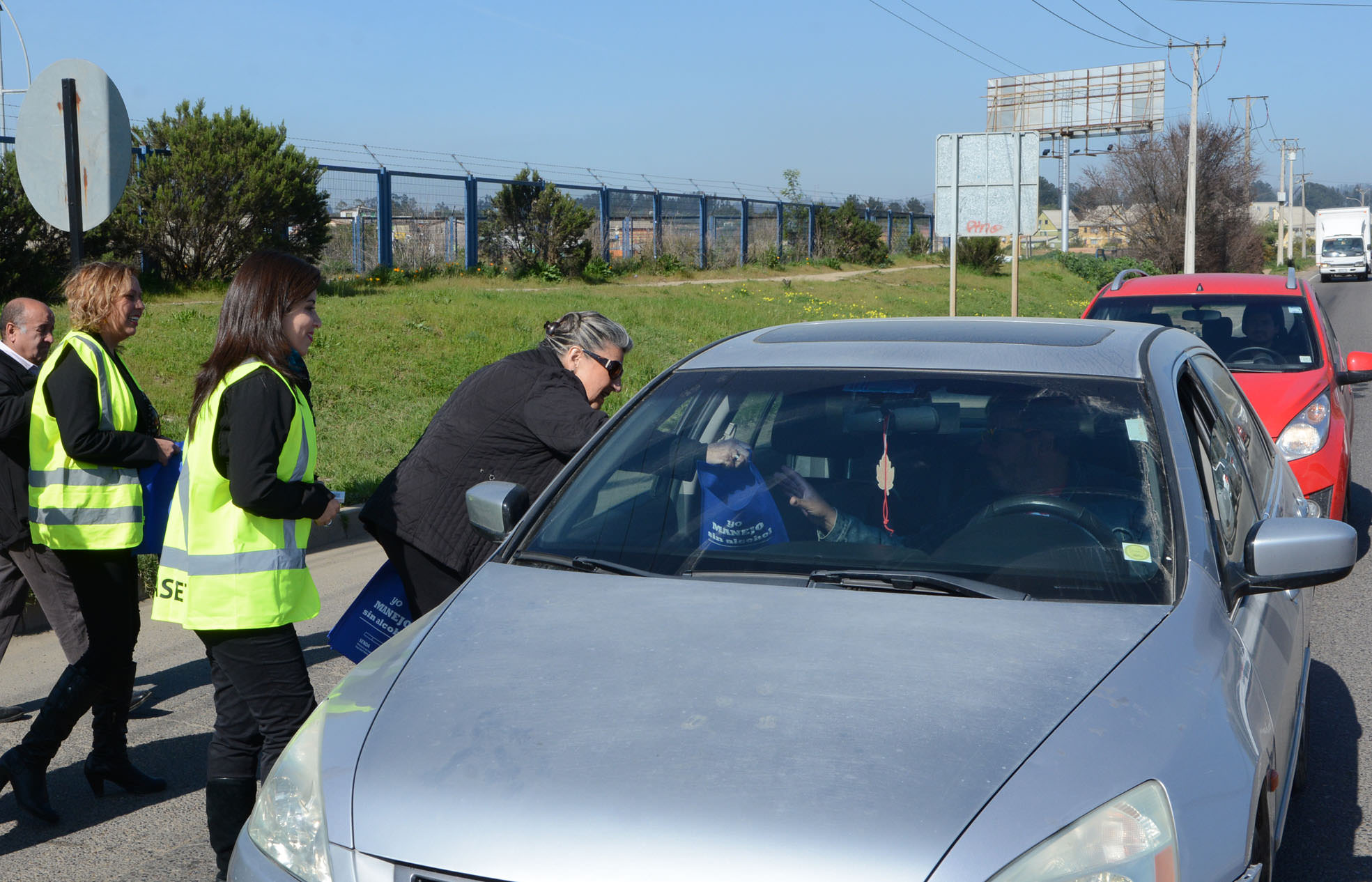 Autoridades llaman a conductores y peatones a actuar con responsabilidad durante fin de semana largo