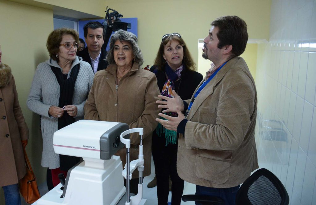 Imagen principal: Moderno centro de especialidades médicas inauguró alcaldesa Virginia Reginato para usuarios de la Atención Primaria de Salud