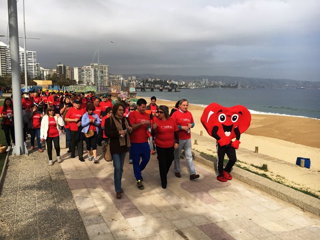 Mes del Corazón en Viña del Mar se clausuró con caminata y zumbatón encabezada por alcaldesa Virginia Reginato