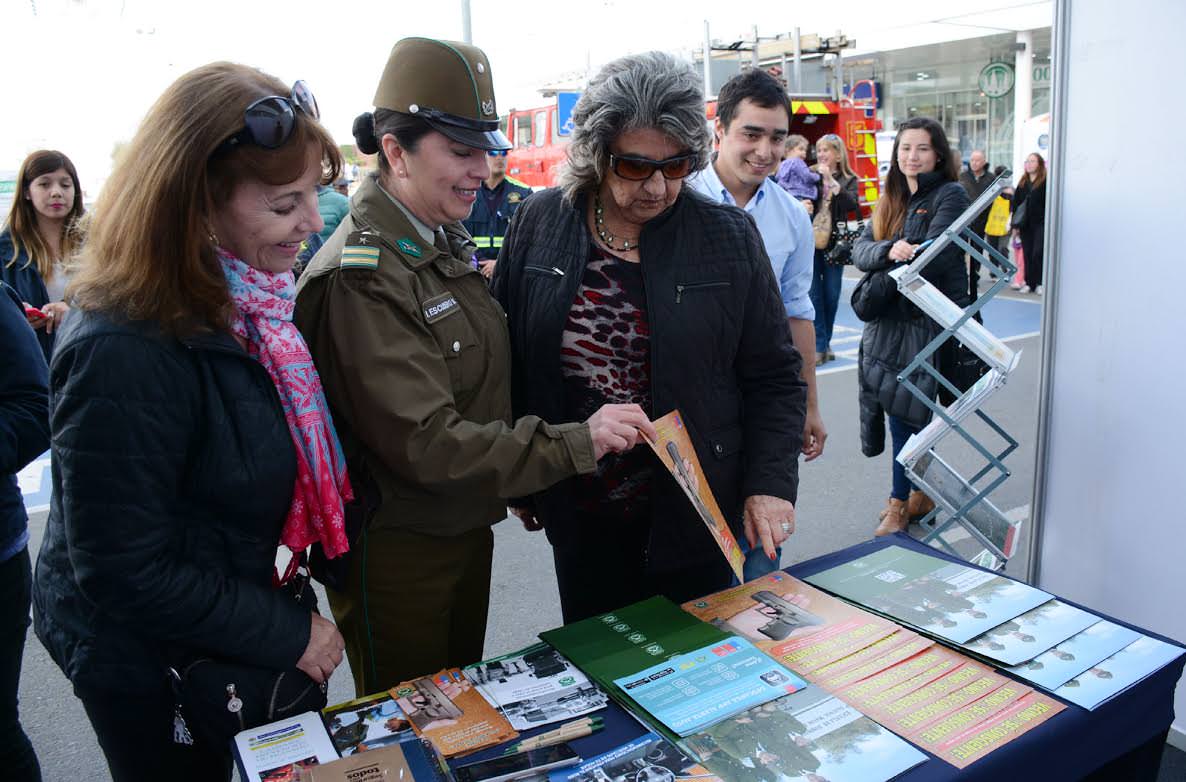 Municipio de Viña del Mar potencia organización vecinal con Expo Seguridad Ciudadana