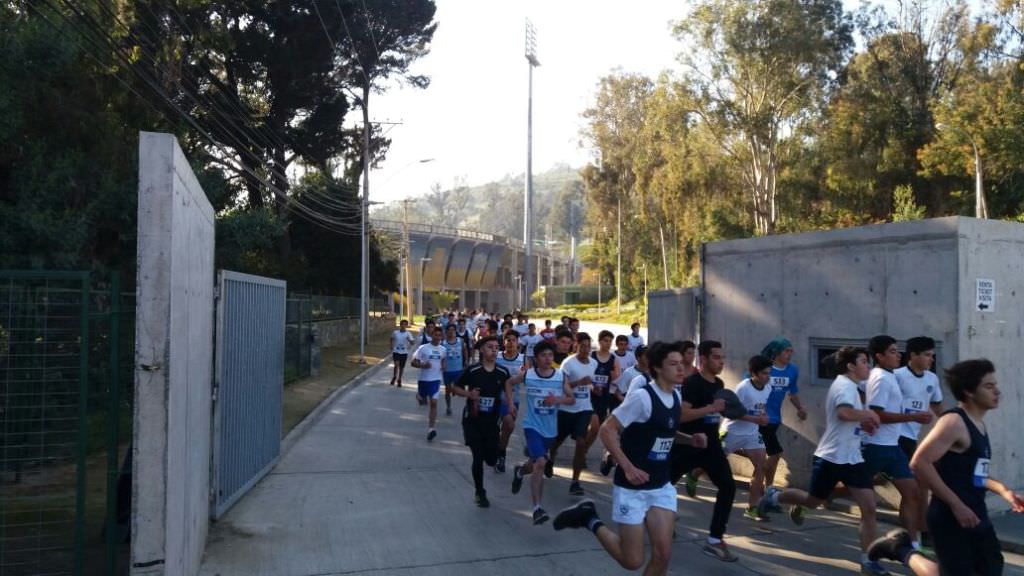Cross country y futbolito dieron inicio a XII Olimpiada escolar  y VII de Interempresas respectivamente en Viña del Mar