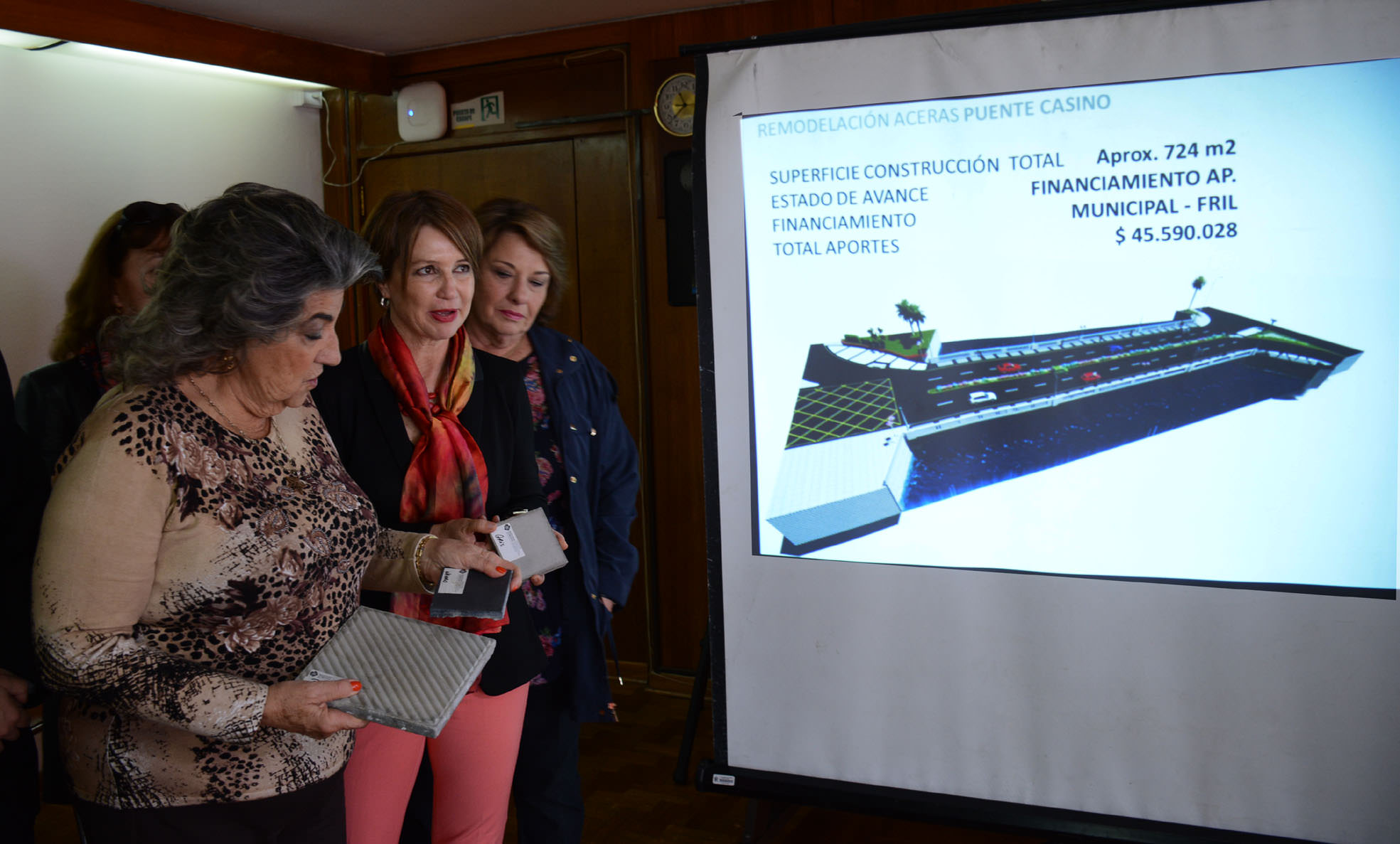 Millonaria inversión para renovar  aceras de puentes y calles céntricas de Viña del Mar informó alcaldesa Virginia Reginato