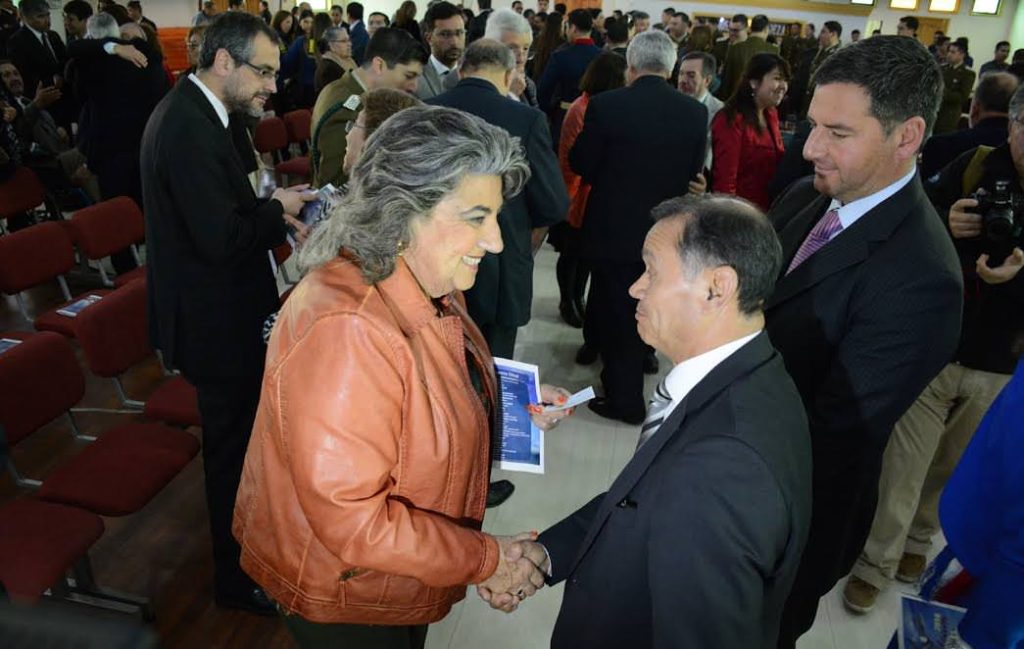 Imagen principal: Comunidad evangélica ofrece oración por Chile en tradicional Tedeum de Fiestas Patrias en Viña del Mar