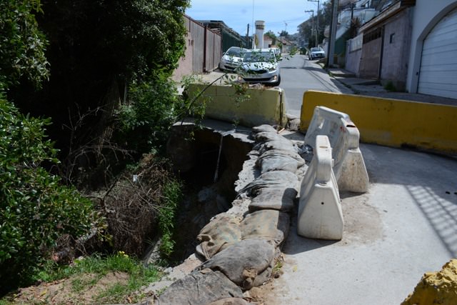 Municipalidad de Viña del Mar reparará socavón de calle Bellavista en Reñaca