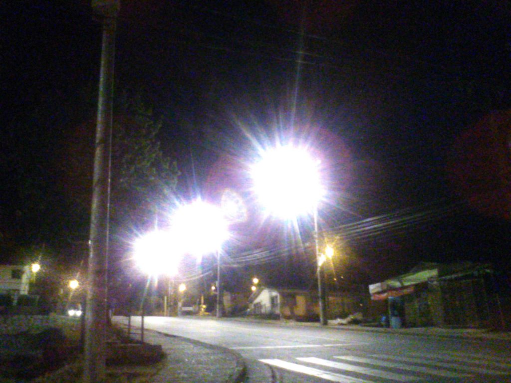 Imagen principal: Municipio de Viña del Mar aumenta cobertura de proyecto de  mejoramiento de luminarias para Las Colinas y Nva. Aurora