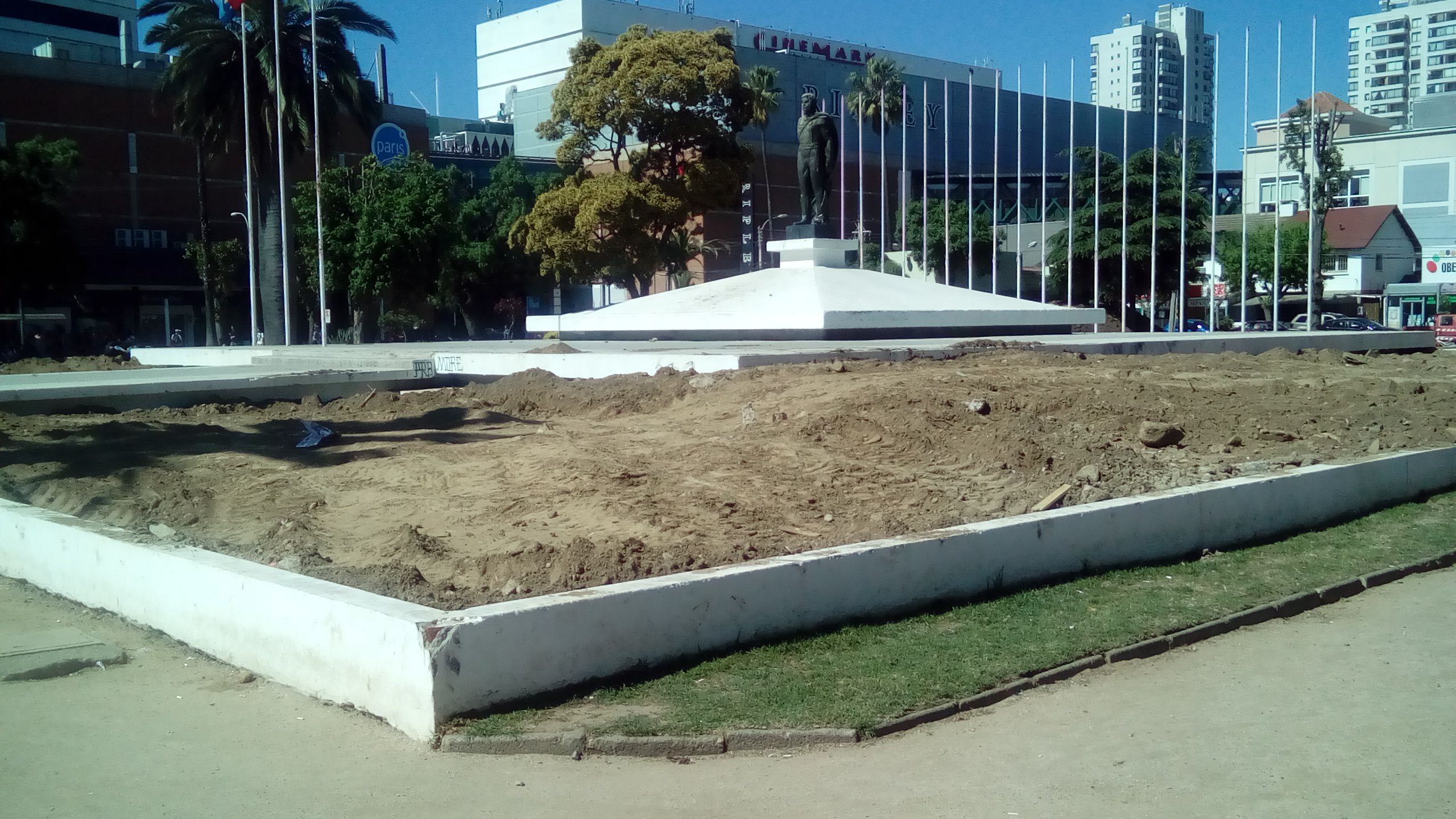 Mejoramiento de plaza O’Higgins presenta 50% de avance