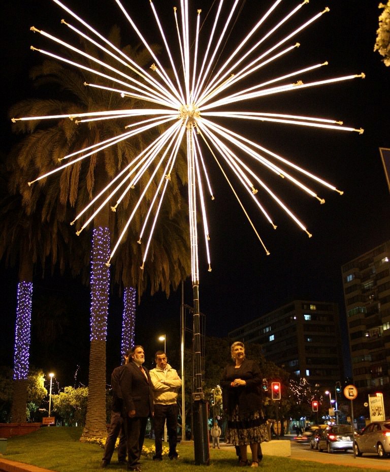 Municipio de Viña del Mar ampliará cobertura de  iluminación ornamental veraniega