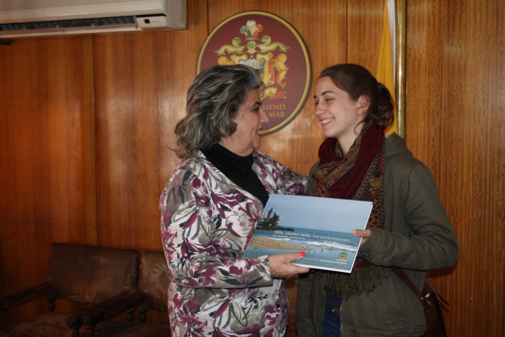 Imagen principal: Alcaldesa Virginia Reginato valora que Viña del Mar sea la ciudad más atractiva para los turistas extranjeros