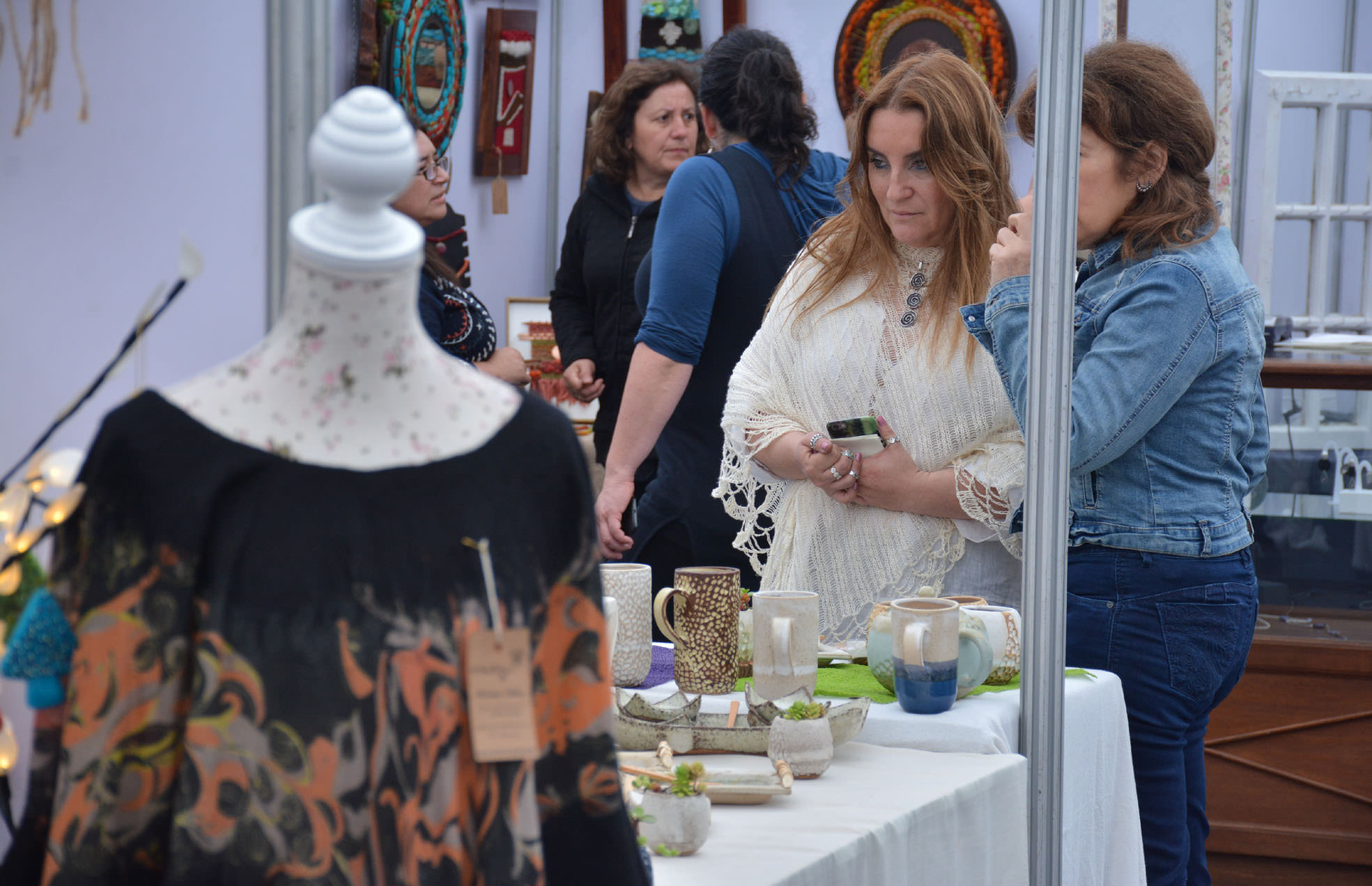 Exposición “Manos Maestras”, lo mejor de la artesanía regional fue inaugurada por la alcaldesa Virginia Reginato