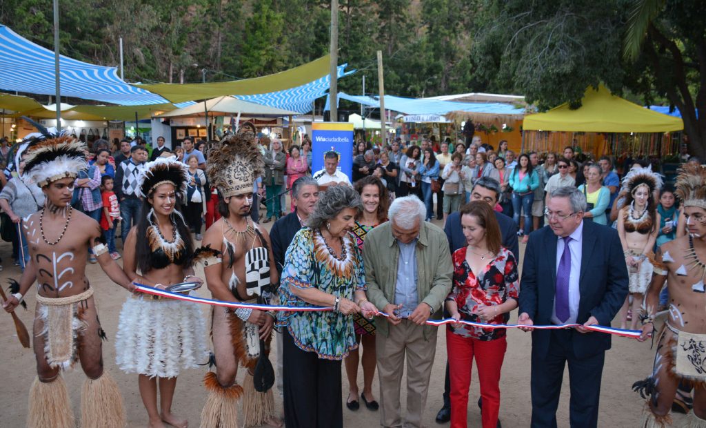 Imagen principal: 58° Feria Internacional de Artesanía fue inaugurada por alcaldesa Virginia Reginato
