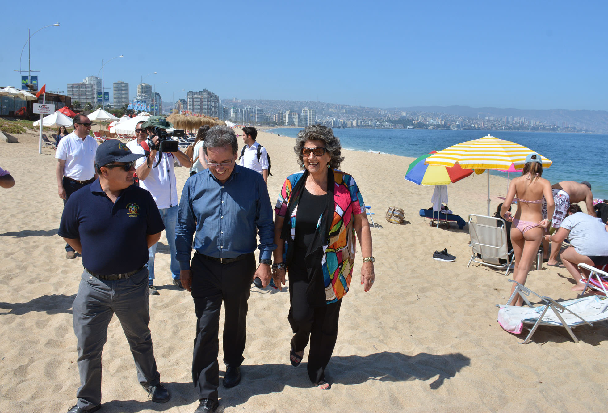 Viña del Mar presenta playas impecables para disfrutar del verano en forma segura, informó alcaldesa Virginia Reginato