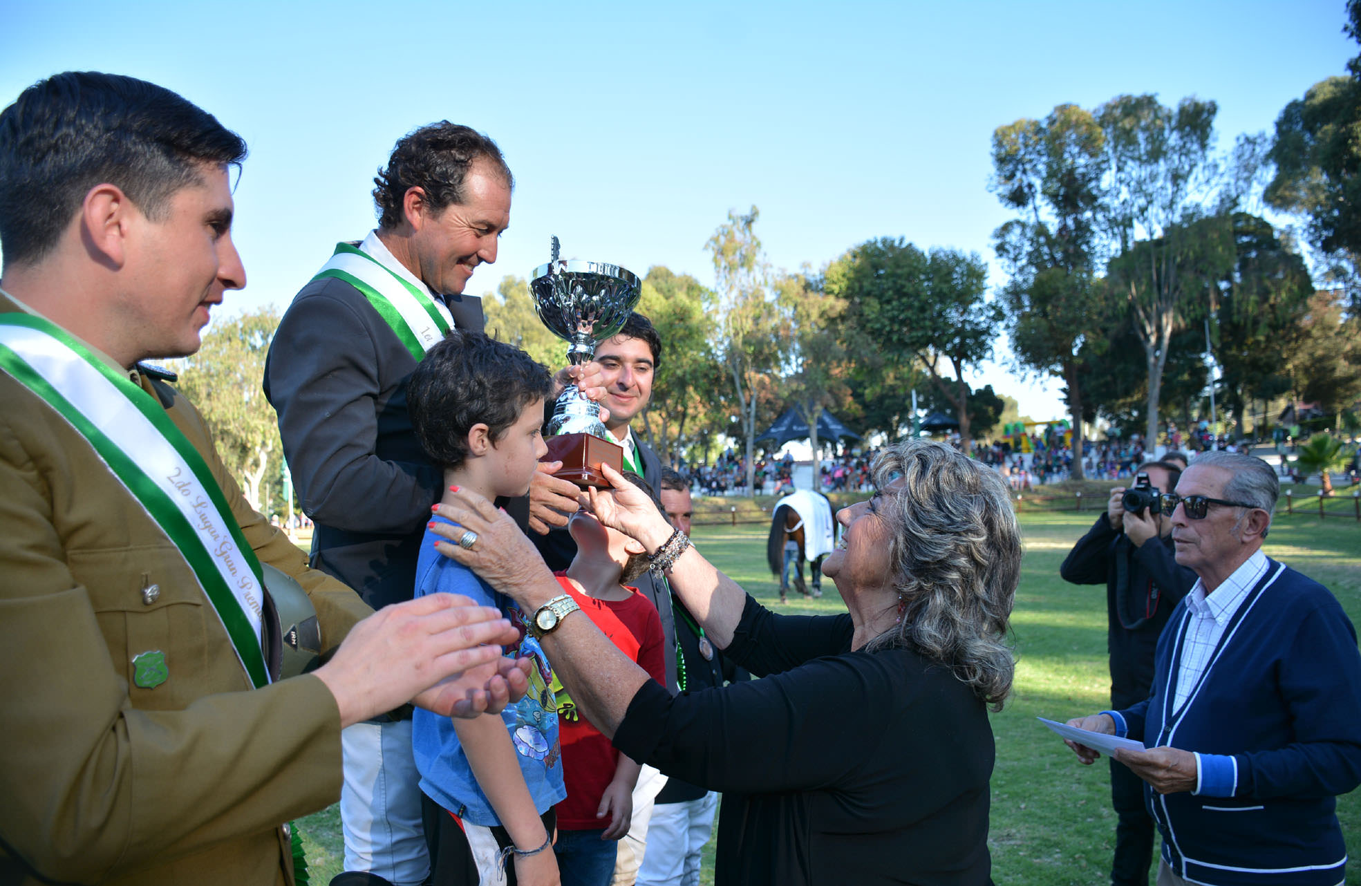 Binomio Quillay e  Ignacio Montesinos ganó  Premio Municipalidad de  Viña del Mar en Concurso Hípico Oficial de Carabineros