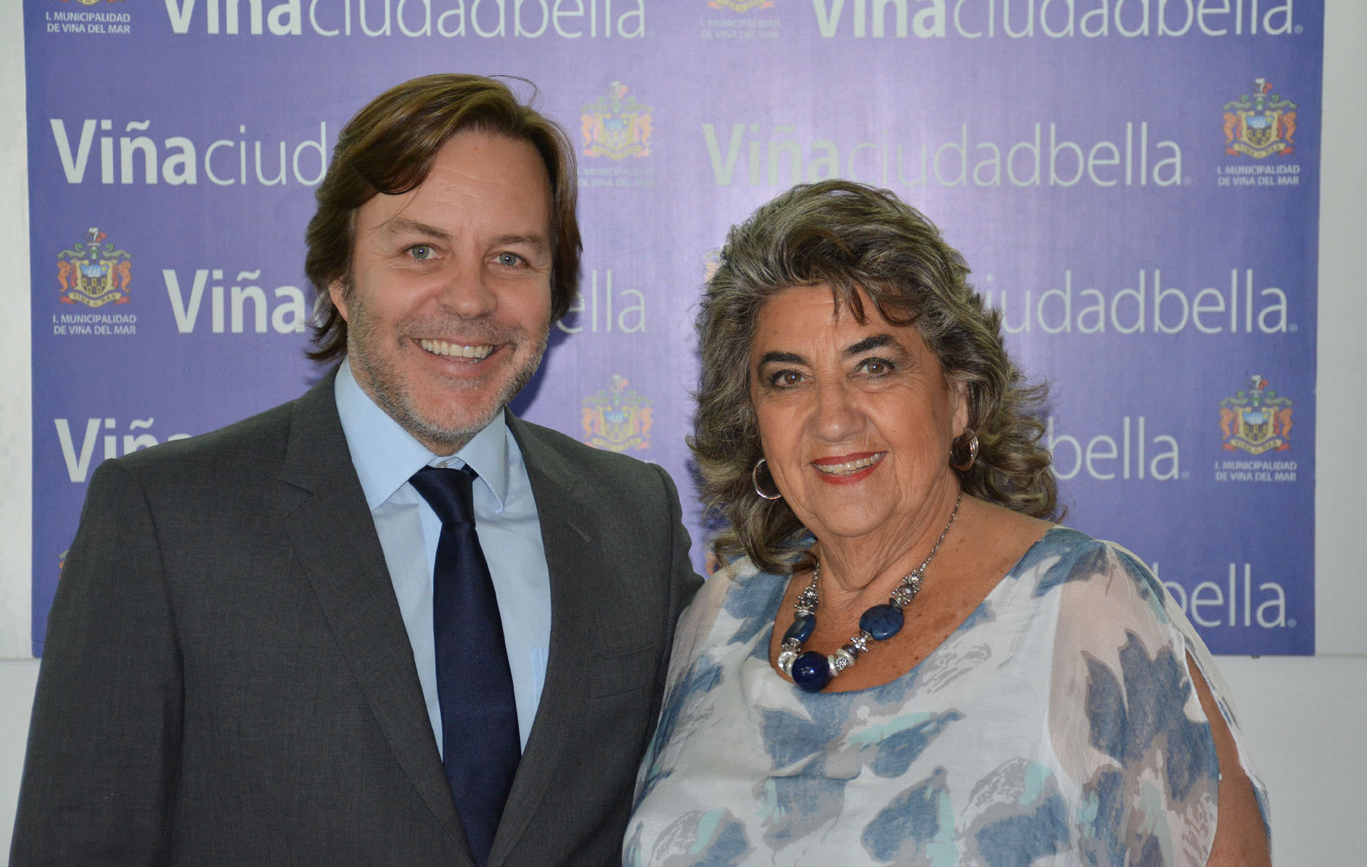 Alcaldesa Virginia Reginato solicitó  a Chilevisión acciones solidarias durante el Festival Internacional de Viña del Mar