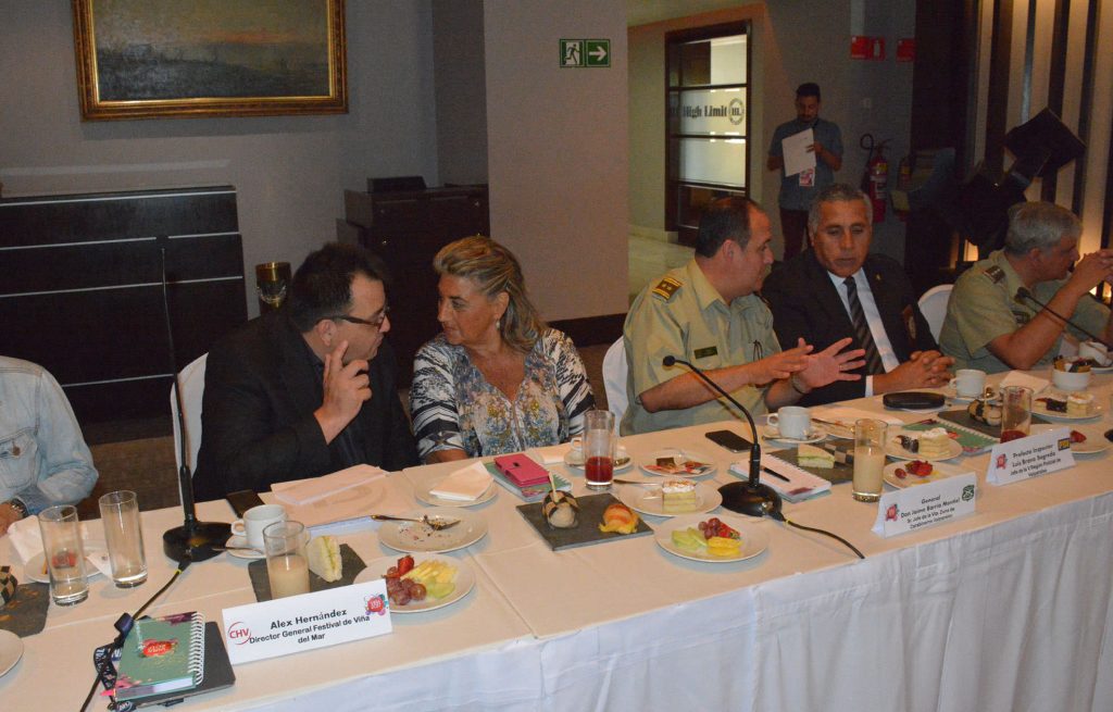 Imagen principal: Autoridades coordinan medidas de seguridad por Festival Internacional de la Canción de Viña del Mar