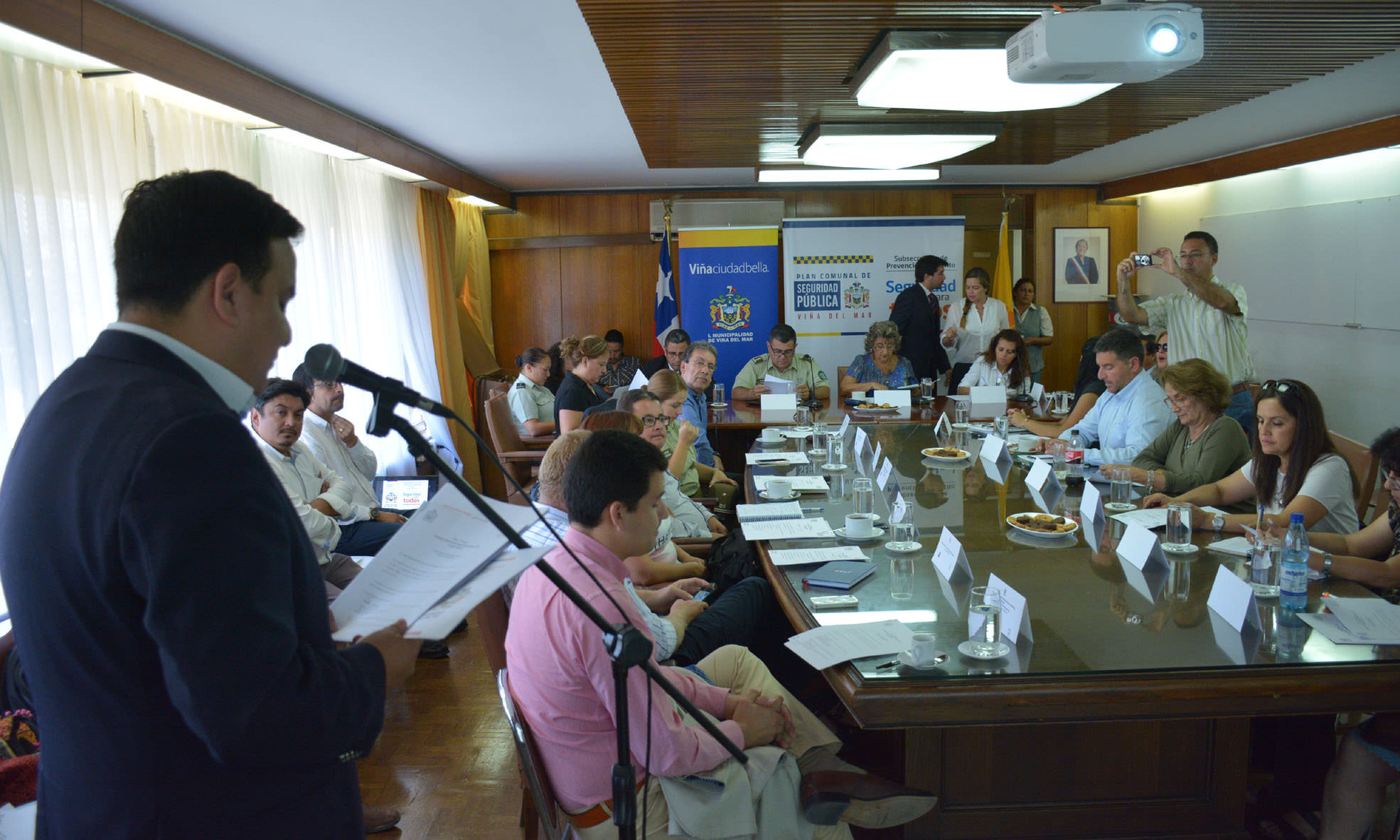 SE CONSTITUYÓ CONSEJO COMUNAL DE SEGURIDAD PÚBLICA DE VIÑA DEL MAR E INICIÓ SU TRABAJO 2017 CON ÉNFASIS EN PROYECTOS DE PREVENCIÓN