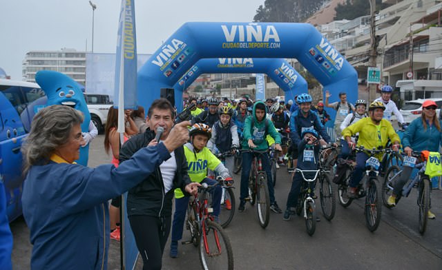 En Reñaca, 500 personas participaron en la 1ª fecha de Cicletadas familiares 2017, organizada por Municipalidad de Viña del Mar