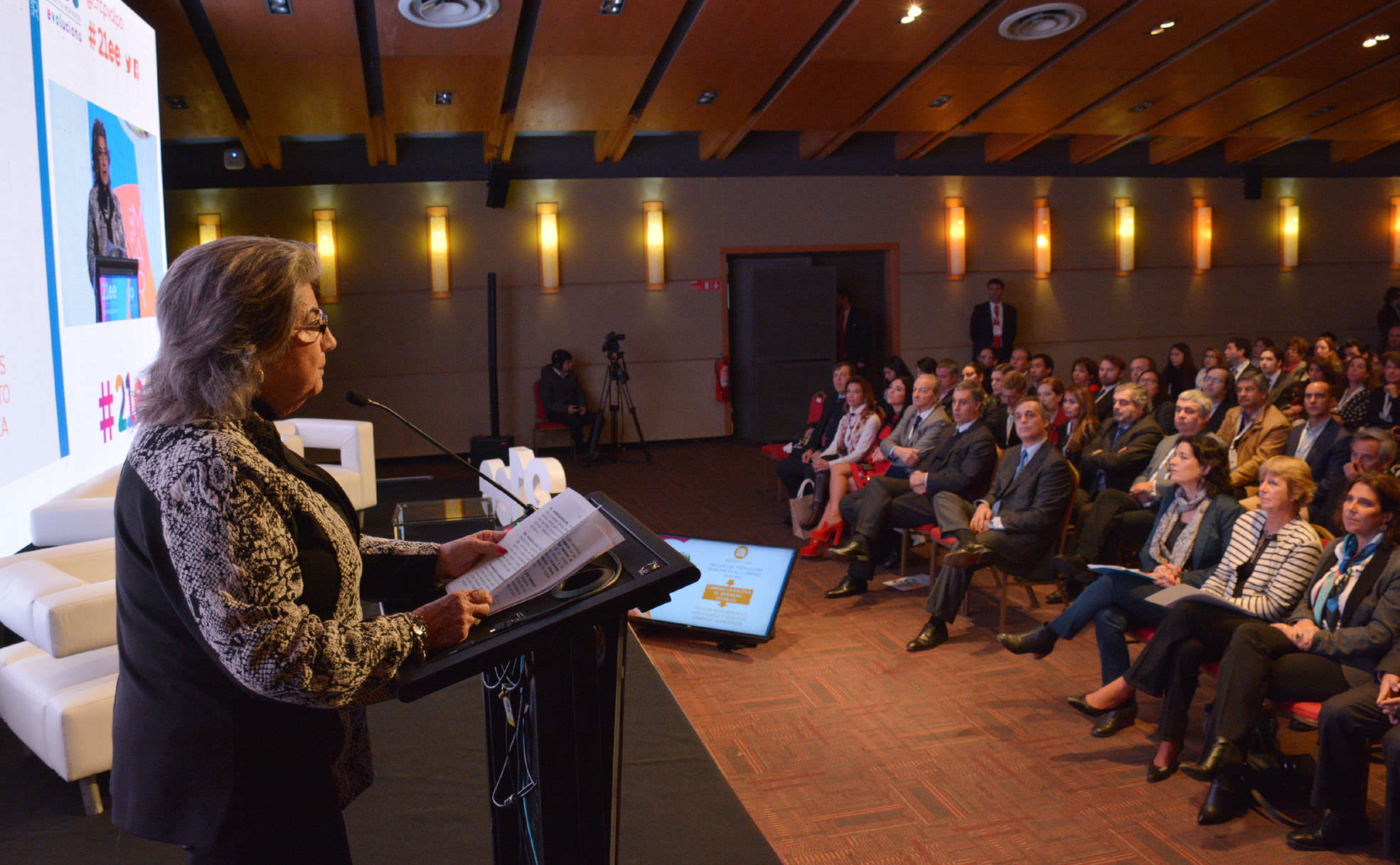 Viña del Mar se proyecta como destino turístico sostenible destacó alcaldesa Virginia Reginato