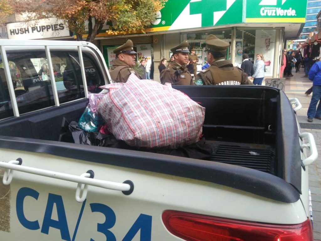 Imagen principal: Municipio de Viña del Mar aprueba ordenanza  sobre comercio en la vía pública