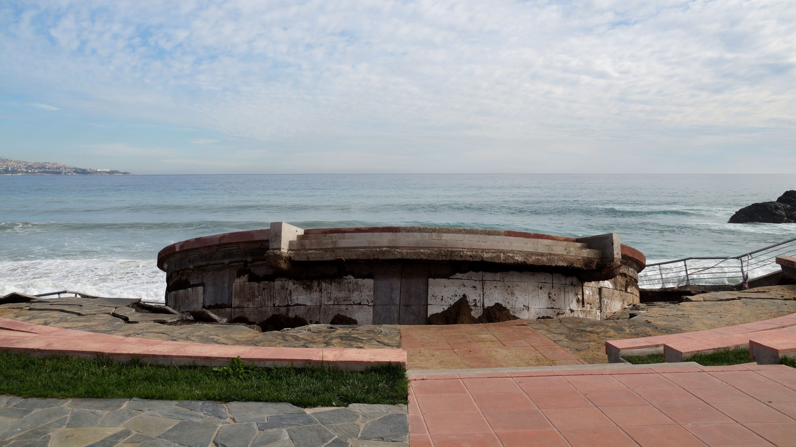 Municipio  de Viña del Mar analiza opciones para recuperar escenario de  playa del Deporte