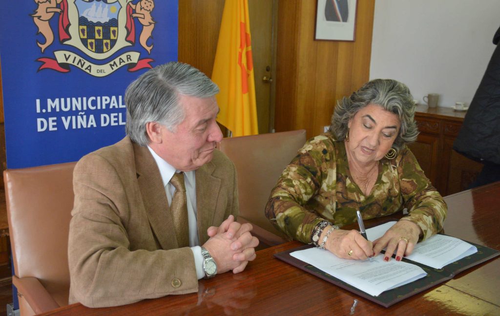 Imagen principal: Municipalidad de Viña del Mar firma convenio de colaboración con Tesorería provincial