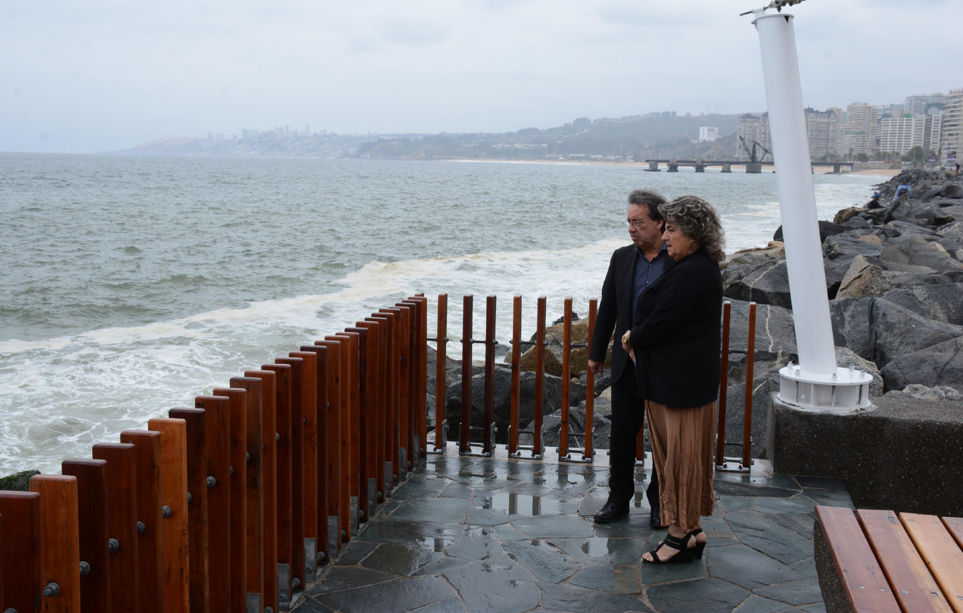 Municipio de Viña del Mar adopta medidas de contingencia por marejadas