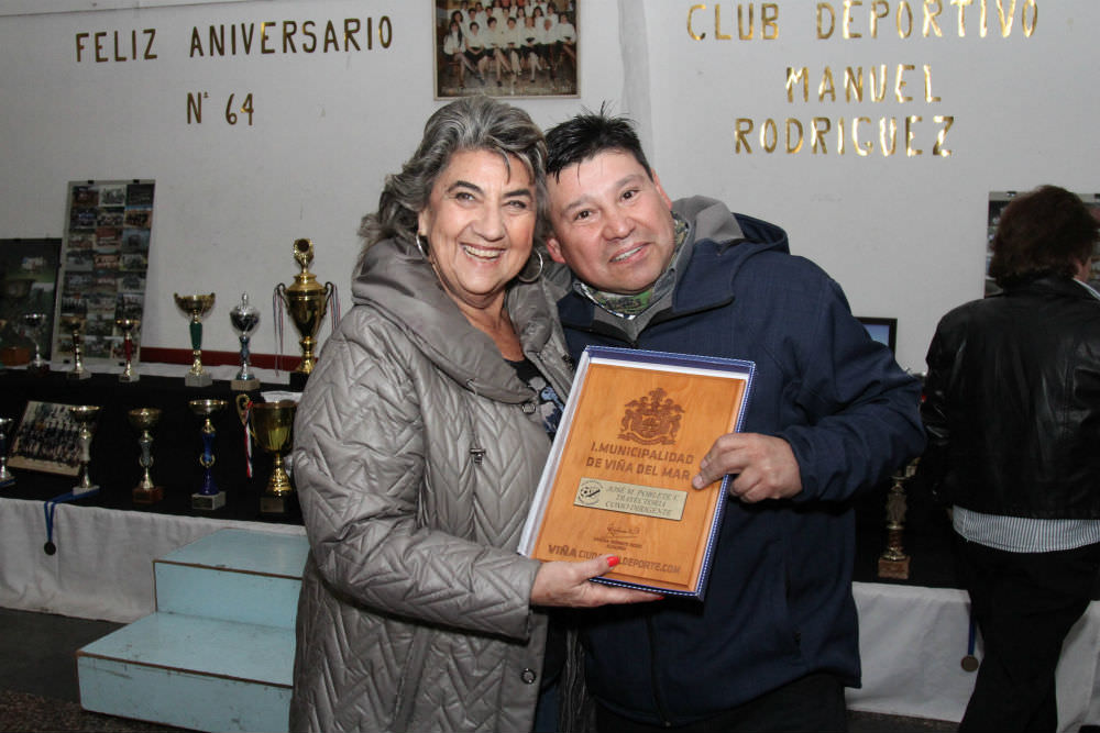 CD Manuel Rodríguez celebro 64 años de existencia en ceremonia encabezada por alcaldesa Virginia Reginato