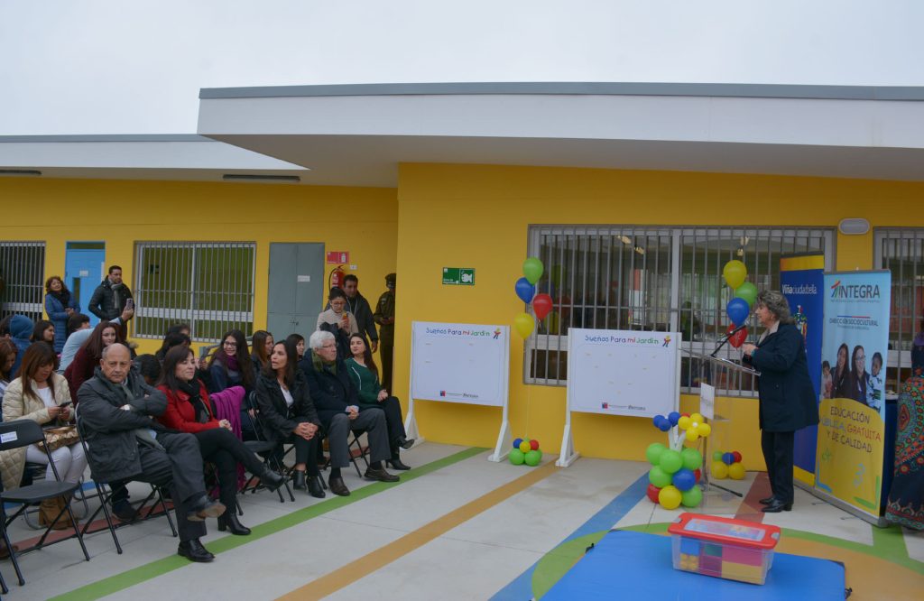 Imagen principal: Comunidad de Miraflores Alto cuenta con nuevo y moderno jardín infantil