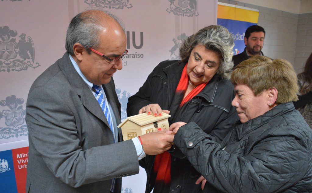 Imagen principal: Más de 100 familias viñamarinas mejorarán su calidad de vida gracias a proyecto habitacional