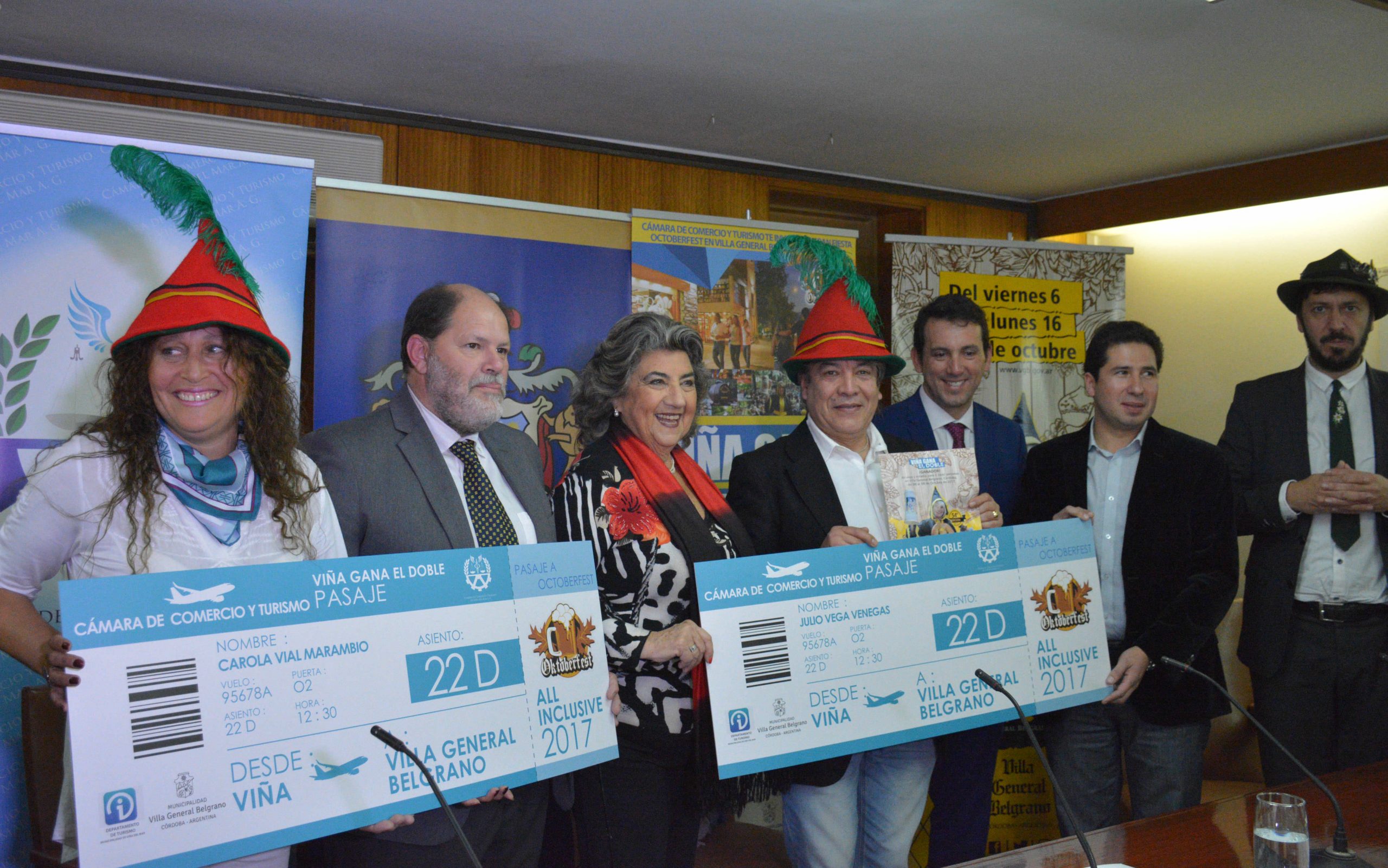 Alcaldesa Virginia Reginato, premiacion, Viña gana doble