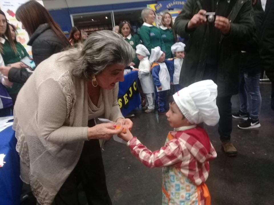 Municipalidad de Viña del Mar entregó consejos para una alimentación sana, a través de Mini chef