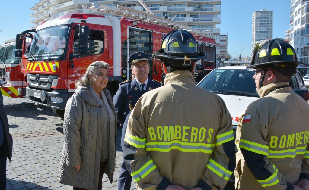 Imagen principal: Municipio de Viña del Mar aprobó subvención por $89 millones para Cuerpo de Bomberos