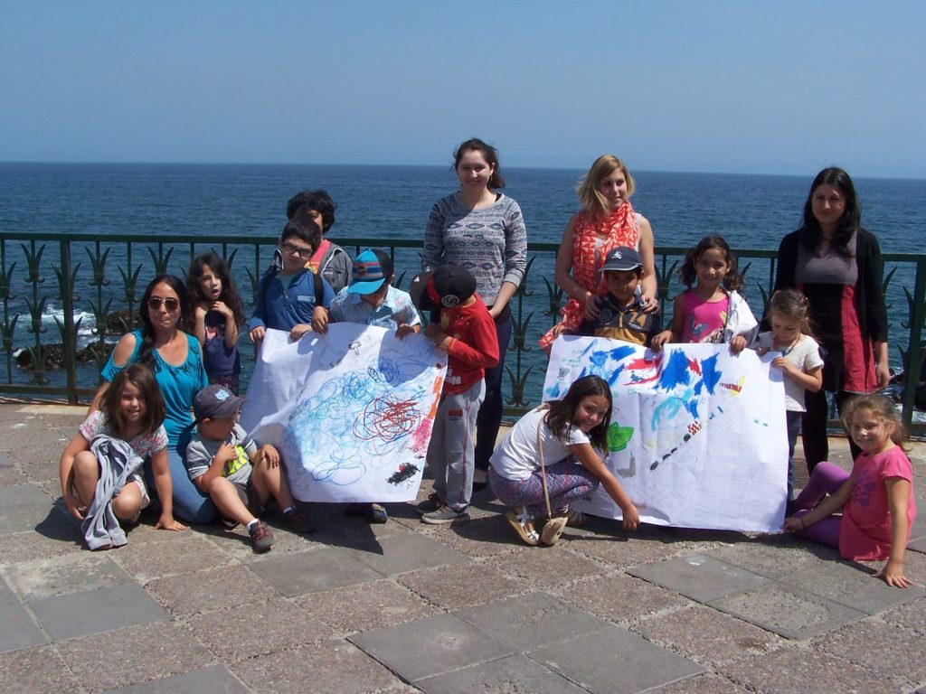 Imagen principal: Municipio de Viña del Mar realiza taller de arte de marina para celebrar el océano en semana de la ciencia