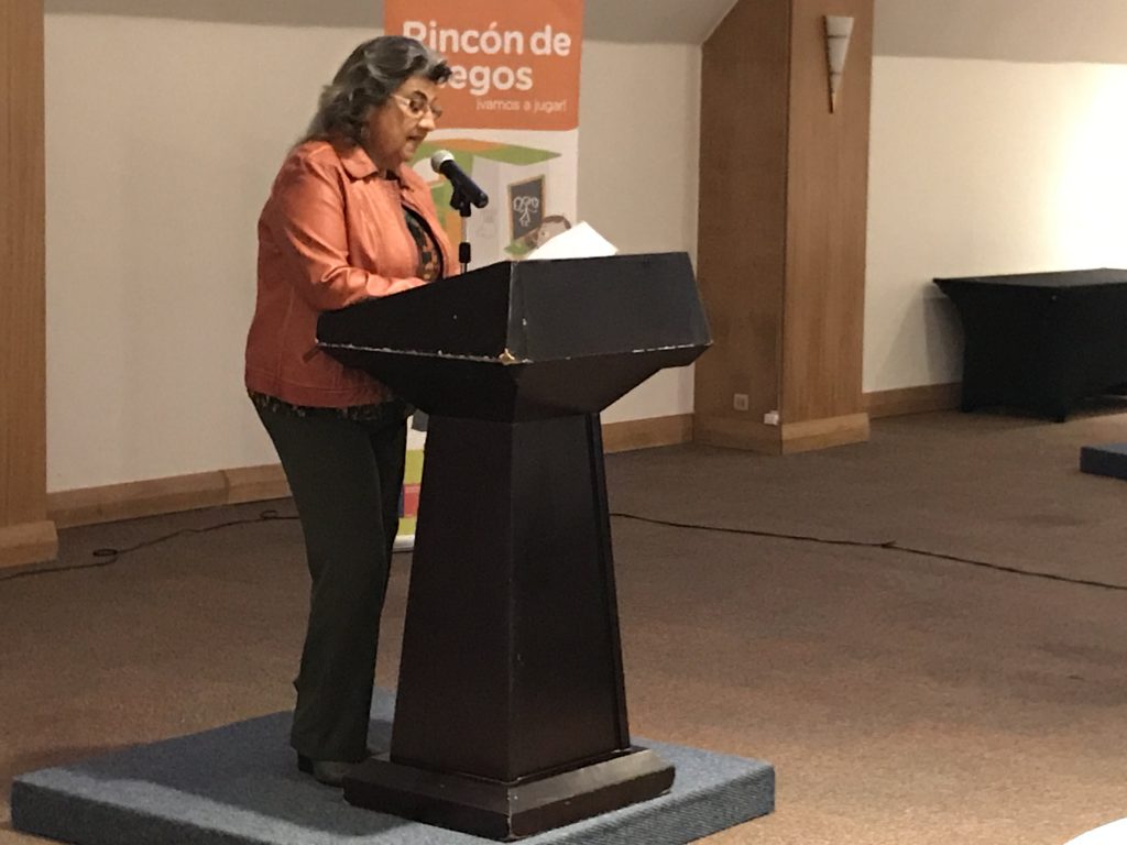 Imagen principal: En primera jornada regional del  programa Chile Crece Contigo participó  alcaldesa Virginia Reginato