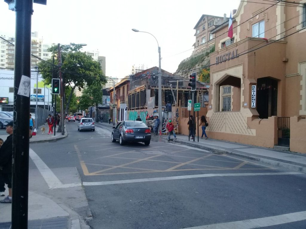 Imagen principal: Municipio de Viña del Mar realizará diseños de tres vías con alta demanda vehicular