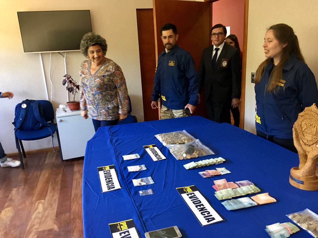 Alcaldesa Virginia Reginato destaca diligencia de PDI que desbarató red de microtráfico