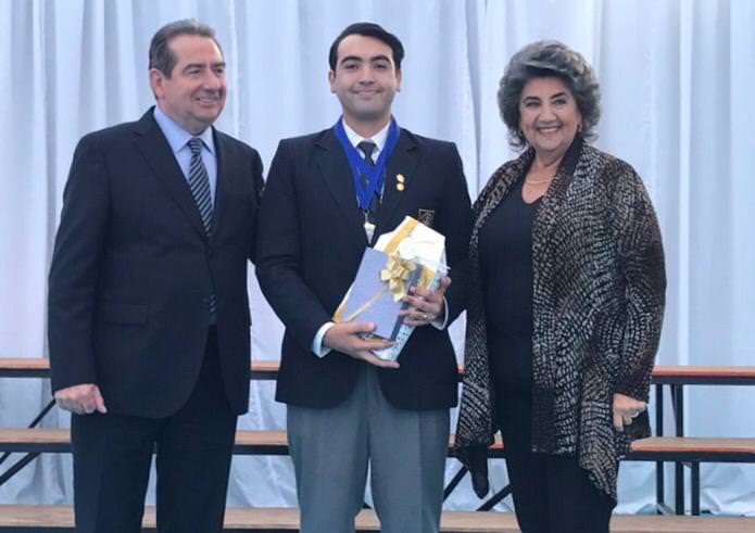 Licenciatura de  primera generación de 4º Medios del Liceo Bicentenario de Viña del Mar, encabezó alcaldesa Virginia Reginato