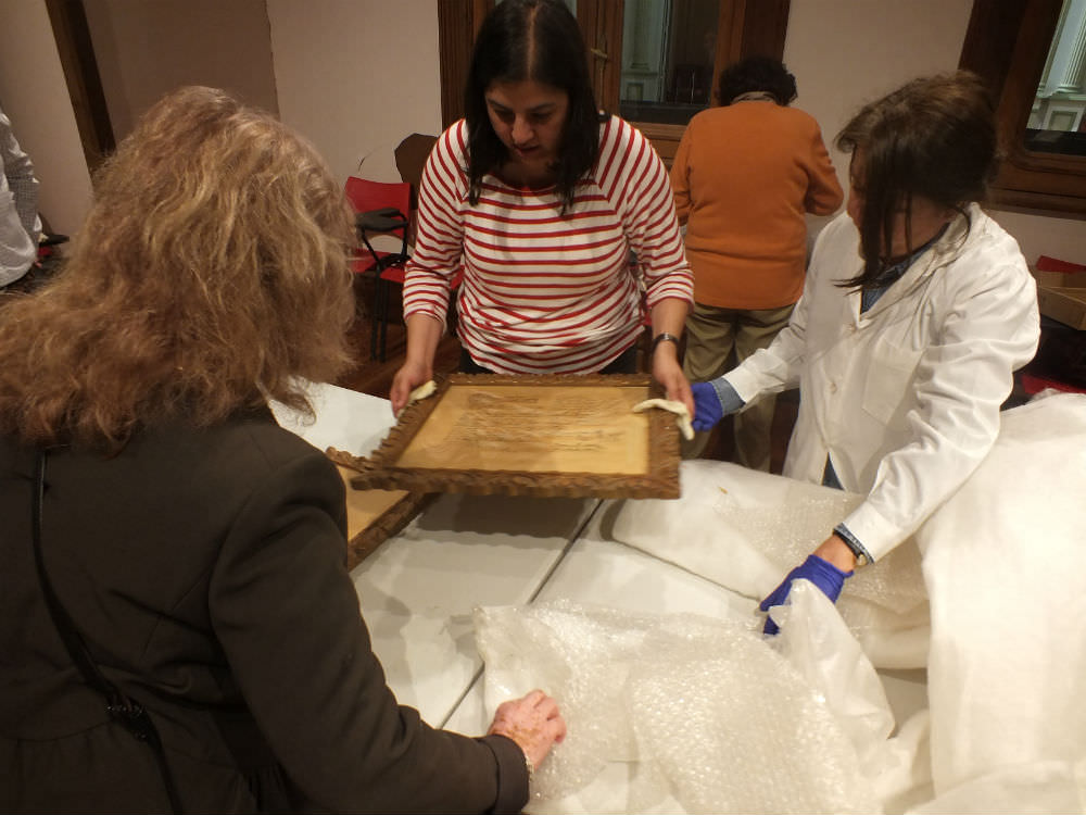 Trabajadores municipales de Viña del Mar se capacitaron en manejo de colecciones gracias a la DIBAM